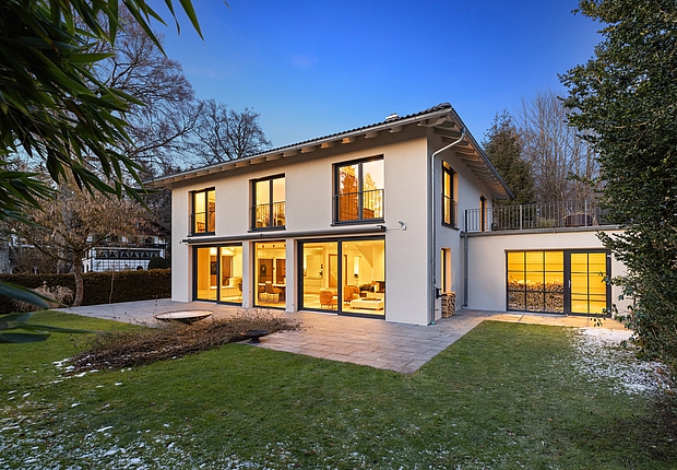 Carmen Gottschalk Immobilien-Makler-Niederpöcking Haus